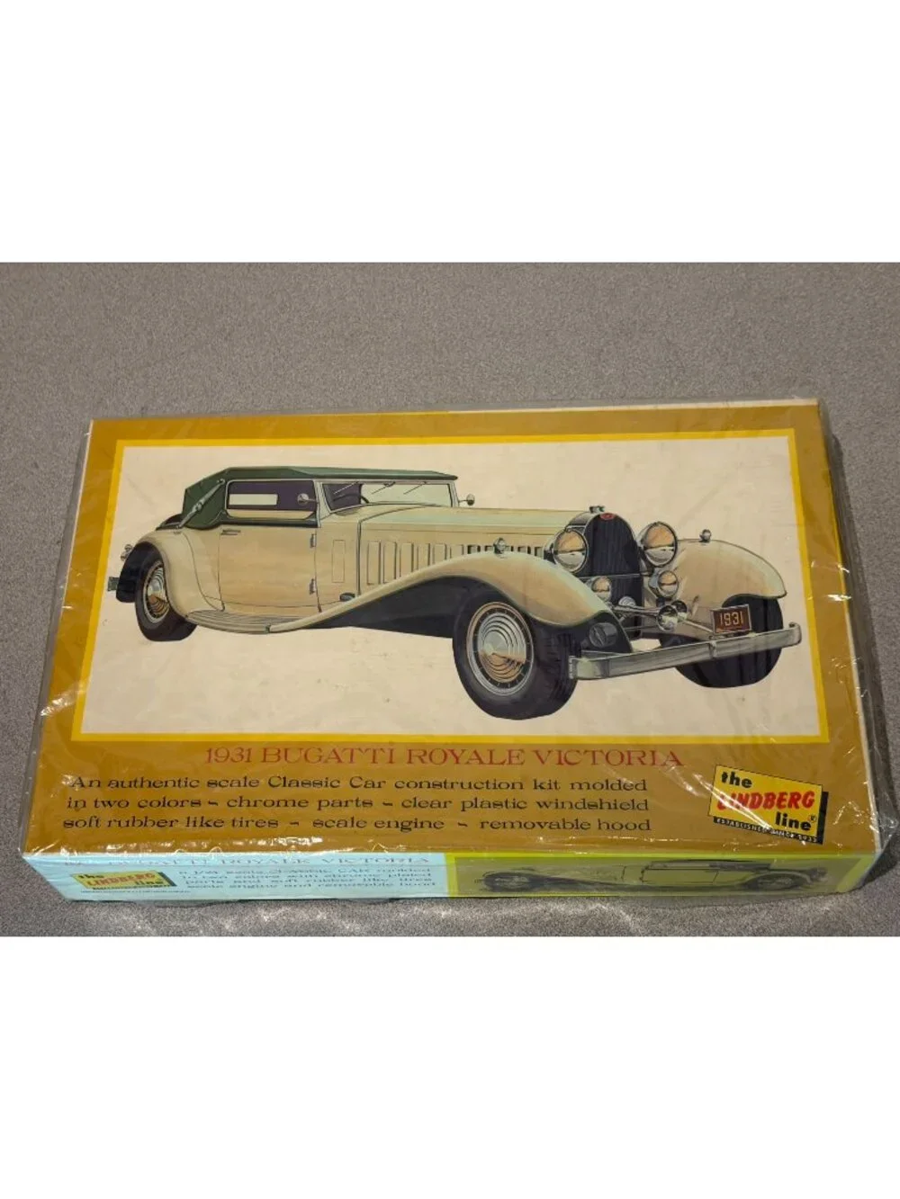 Vintage Lindberg 1/24 1931 Bugatti Royale Victoria Plastic Model Car Kit 679 NIO